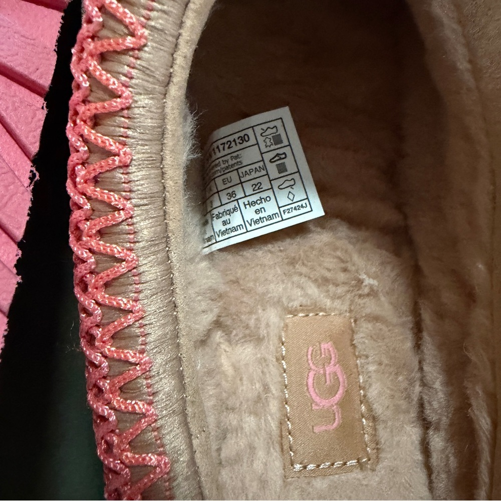 UGG Beige and Coral Slip-On Shoes - Picture 2 of 4